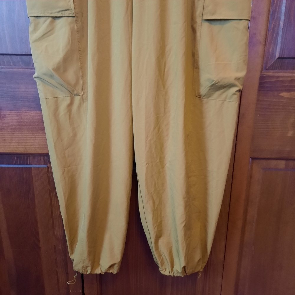 Fabletics Eleanor Cargo Track Pants Warm Olive High-rise Wide Leg Size 3X - Picture 6 of 15